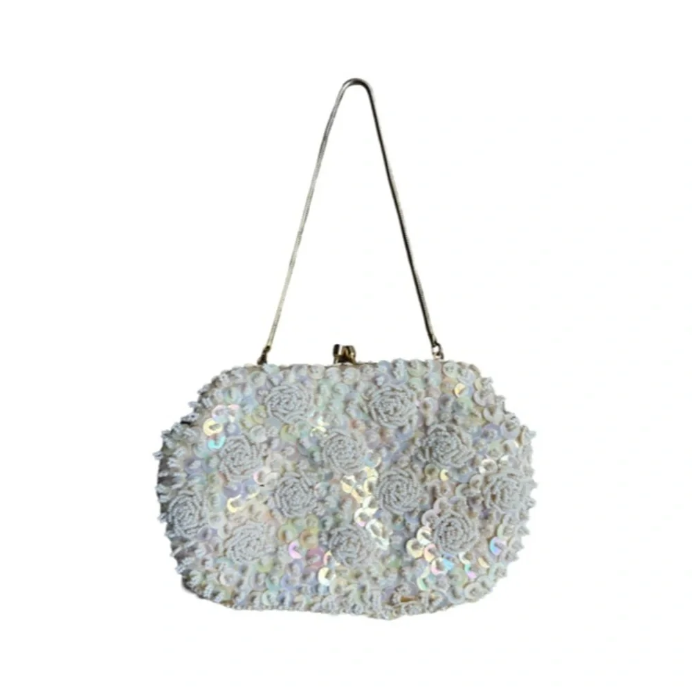 Vintage Elegant Cream Beaded and Sequined Evening Bag made in Hong Kong - Picture 3 of 8